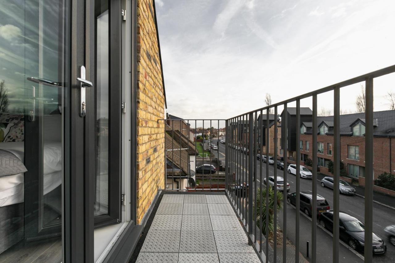 Apartment Skyvillion - London Chase With Parking & Wifi Enfield
