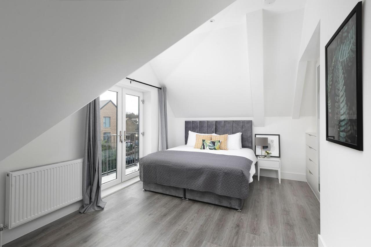 Apartment Skyvillion - London Chase With Parking & Wifi Enfield